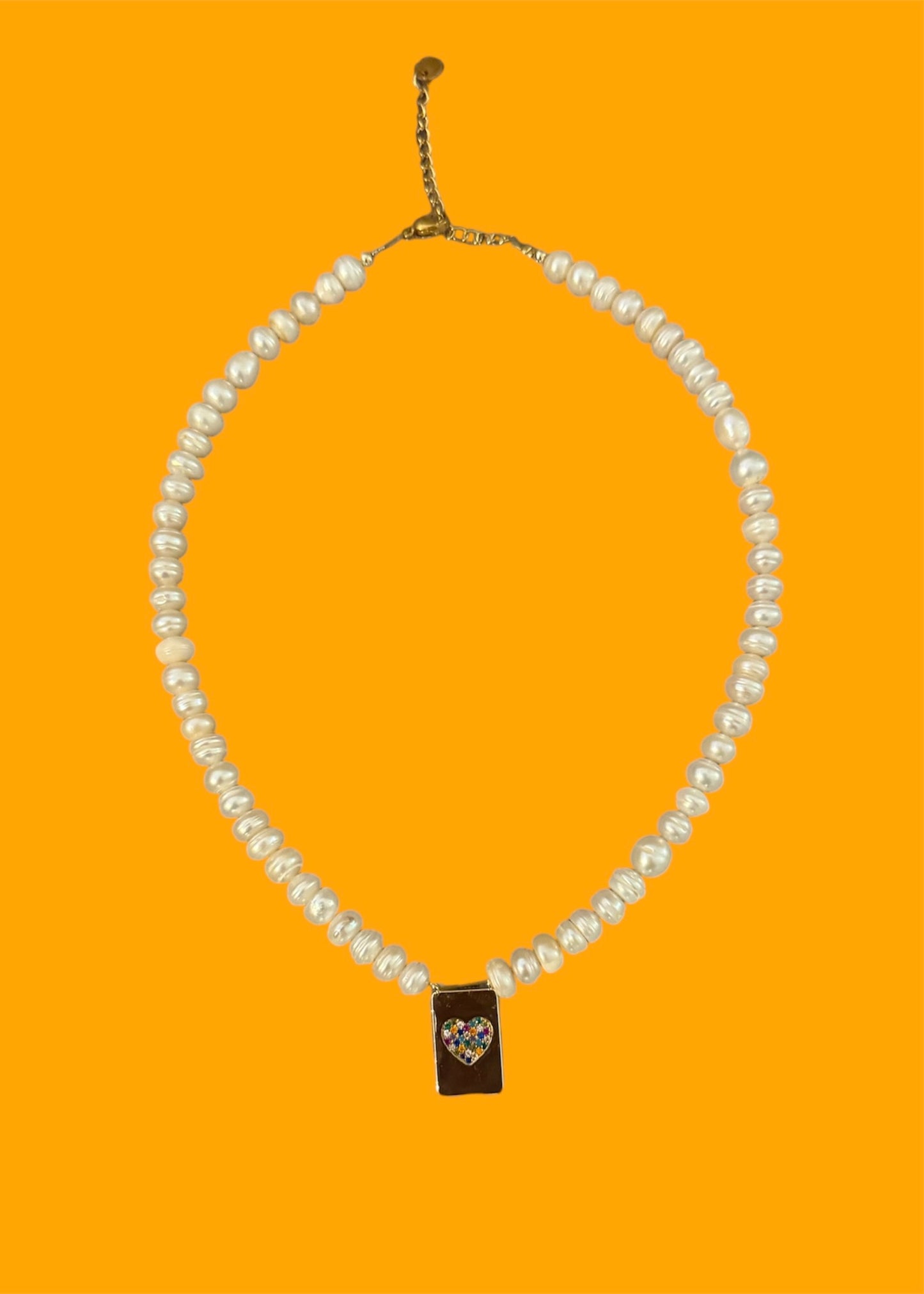 RAINBOW PEARL NECKLACE