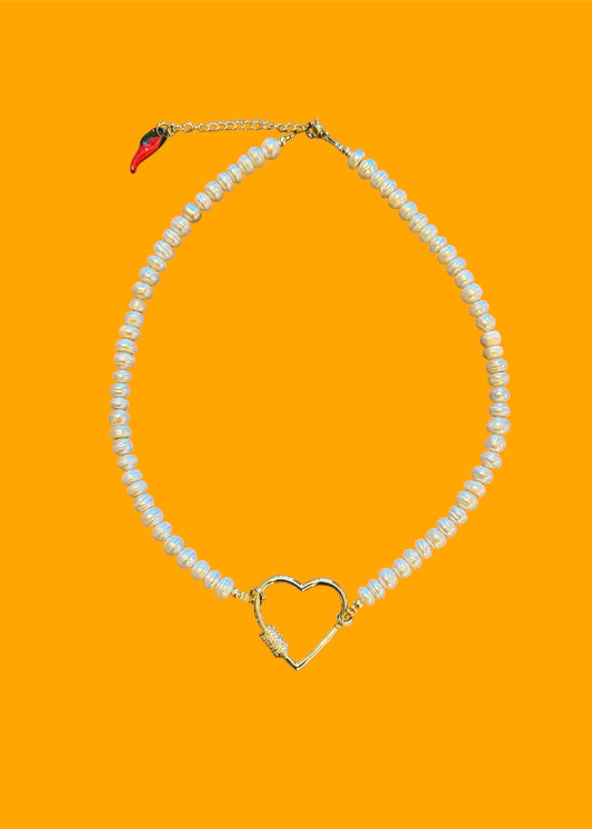 SWEET WATER PEARL HEART NECKLACE